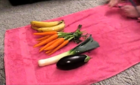 kinky-young-babe-drills-her-holes-with-fruits-and-vegetables