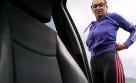 nerdy-amateur-brunette-drives-herself-to-climax-in-the-car